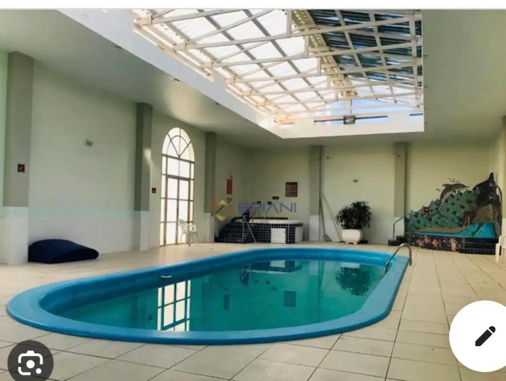 شقة Apartamento Maravilhoso, Completo,1 Quarto Com Cama Queen E Sofa Retratil, Bi Cama Embutida, Colchao Extra, Vista Pro Mar, Dormem 5, Pe Na Areia, Jacuzzi, Piscina Wifi,Self Checkin, Automatizado Florianópolis المظهر الخارجي الصورة