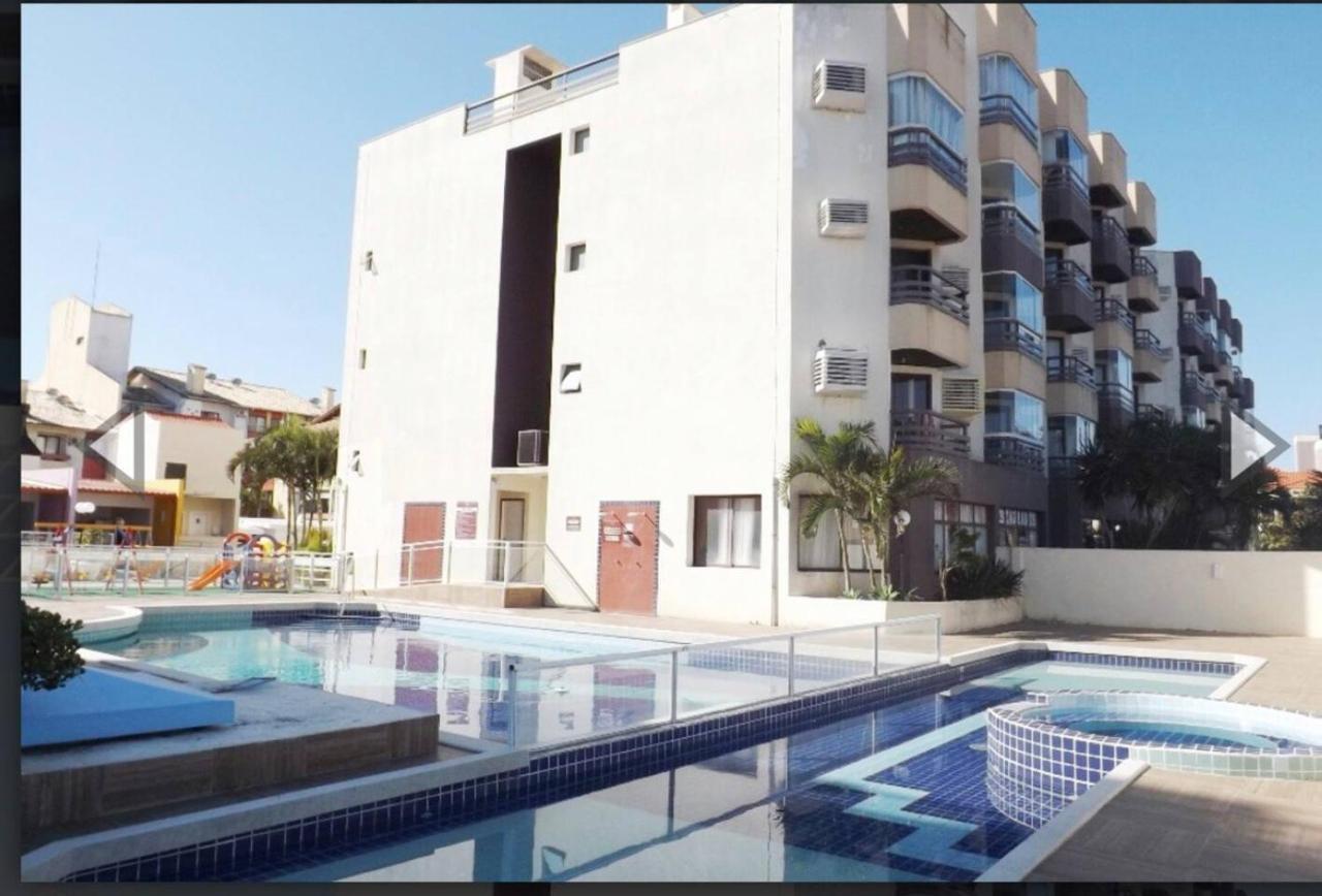 شقة Apartamento Maravilhoso, Completo,1 Quarto Com Cama Queen E Sofa Retratil, Bi Cama Embutida, Colchao Extra, Vista Pro Mar, Dormem 5, Pe Na Areia, Jacuzzi, Piscina Wifi,Self Checkin, Automatizado Florianópolis المظهر الخارجي الصورة